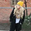 7 Street Style Outfits with Beanies to Recreate This Fall ...