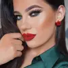 Pro Video on How to Go Bold with Your Makeup on Valentines Day ...