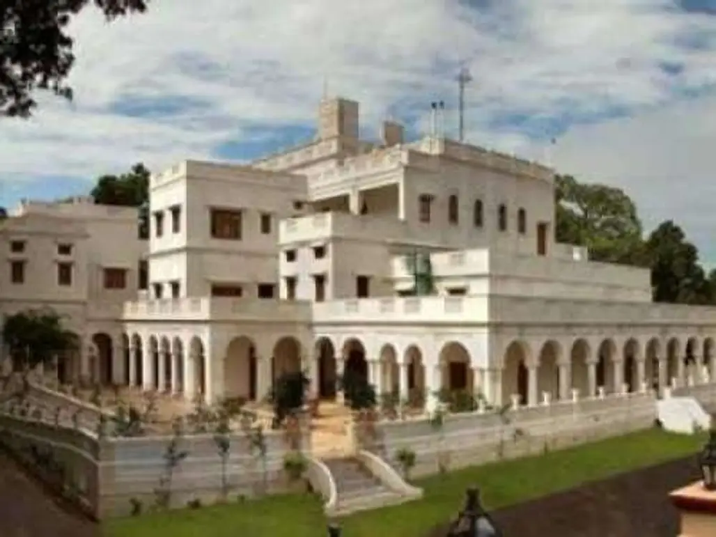 The Baradari Palace