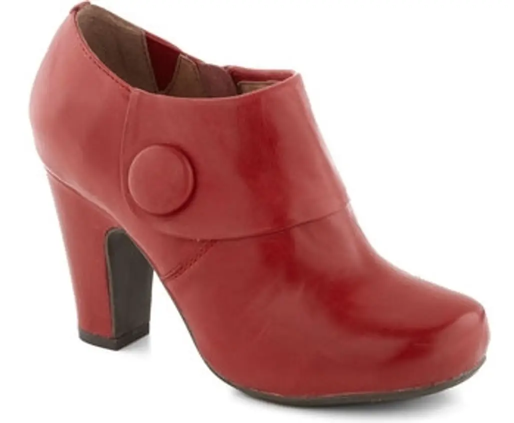 Lovable as Lychee Bootie