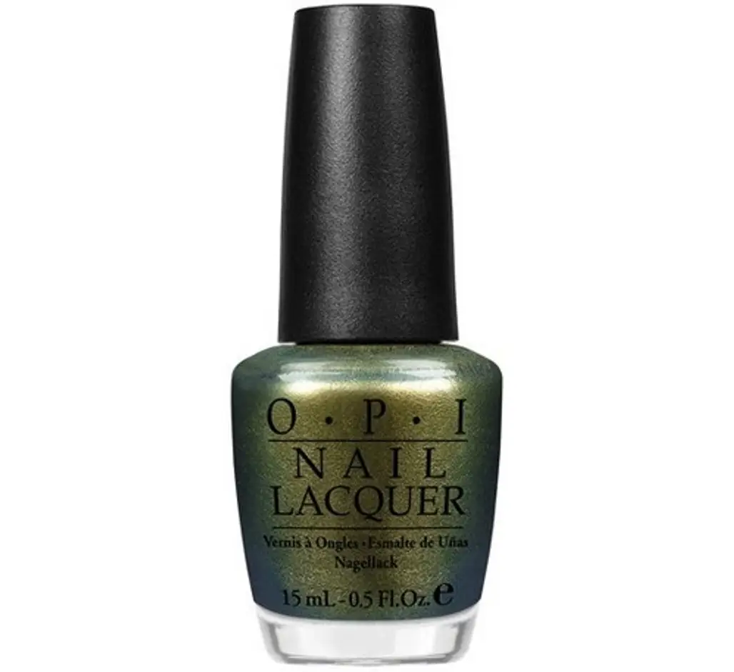 Chanel Peridot – OPI Just Spotted the Lizard