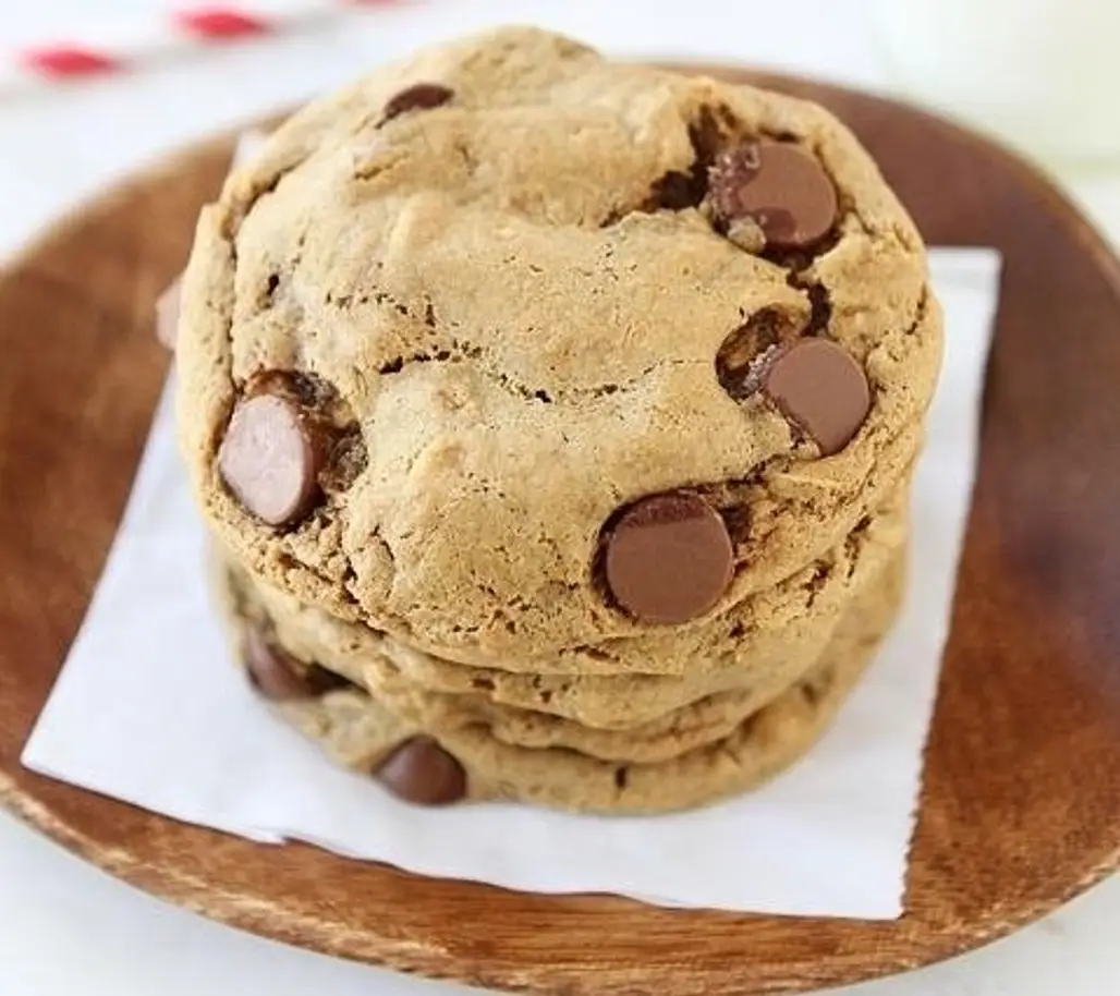 Flourless Peanut Butter Oatmeal Chocolate Chip Cookies