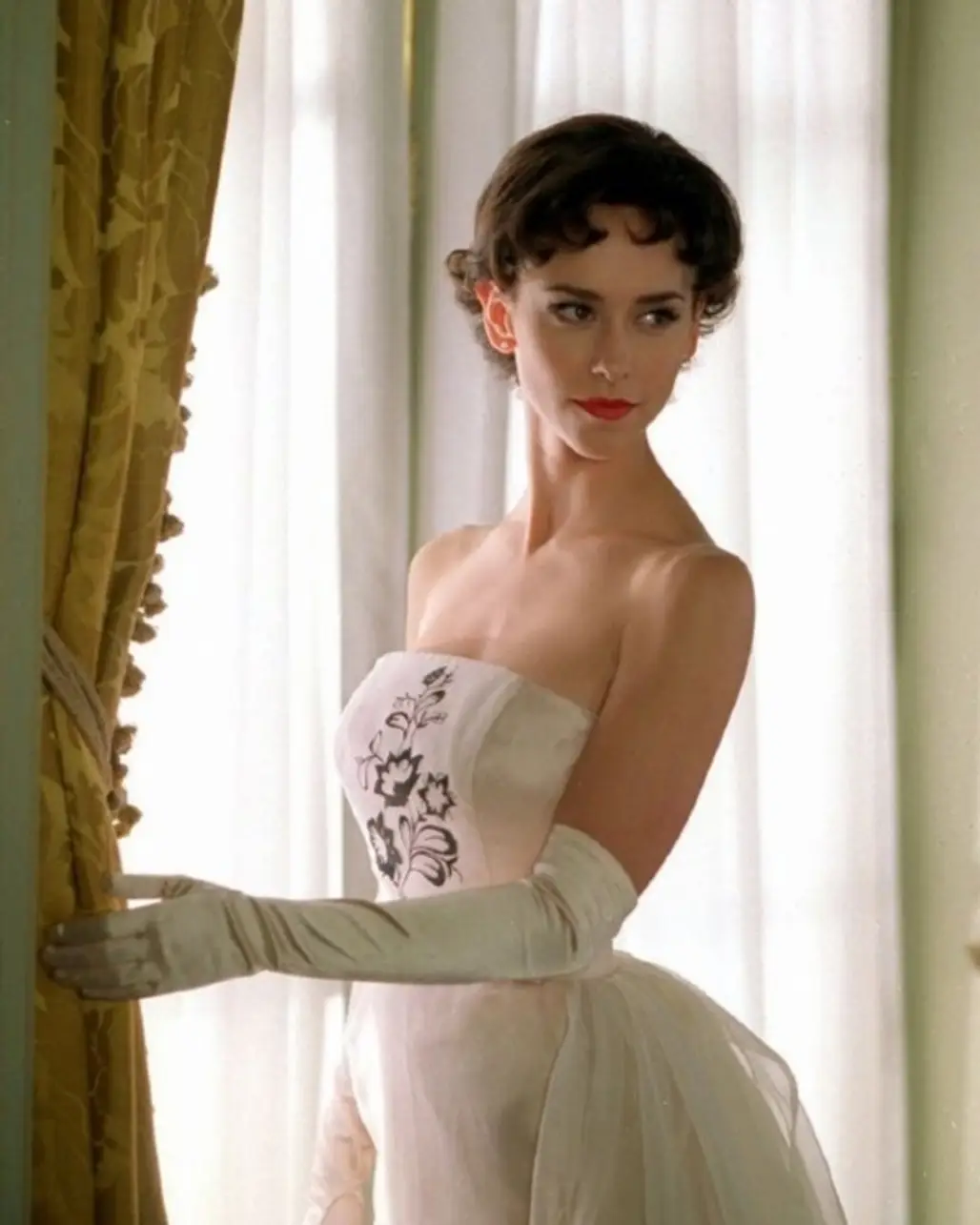 Jennifer Love Hewitt as Audrey Hepburn