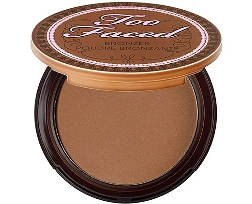 Too Faced Chocolate Soleil Matte Bronzing Powder with Real Cocoa