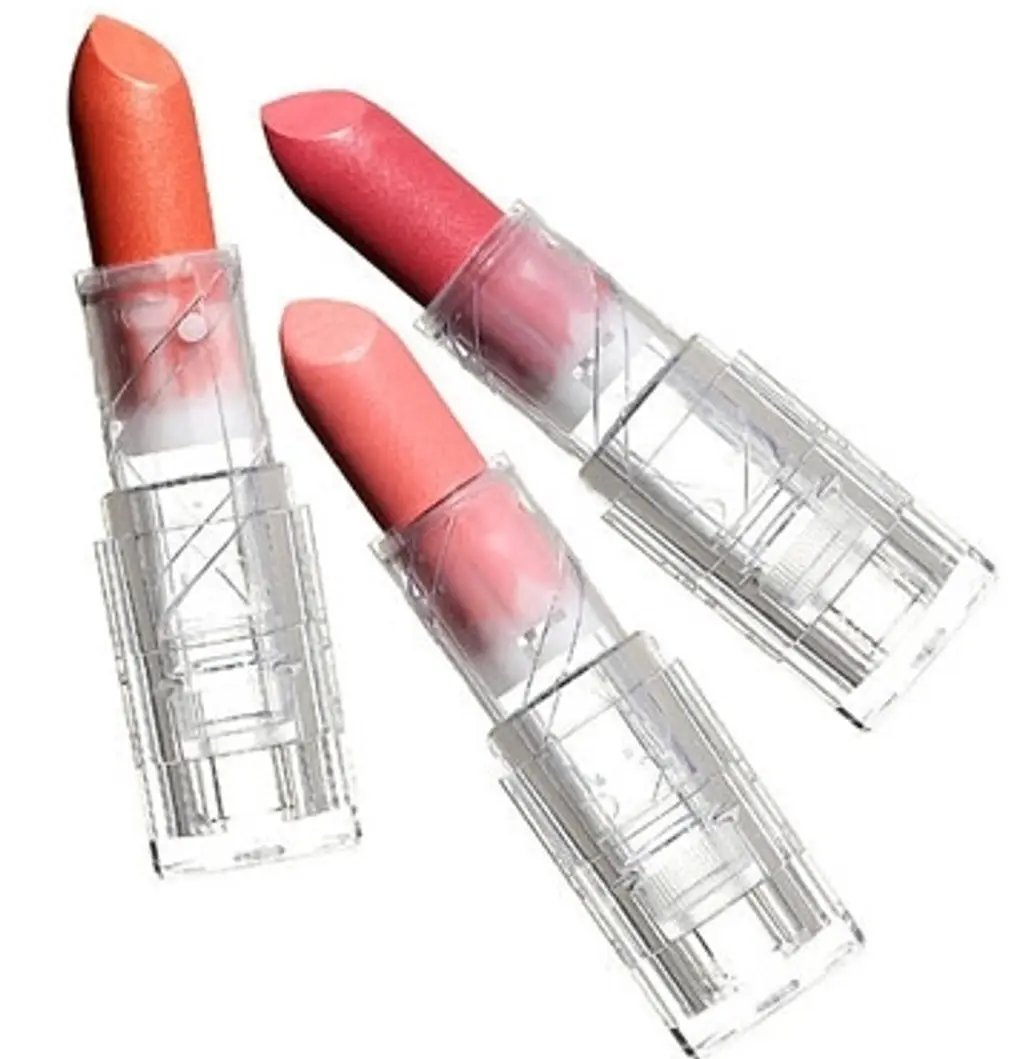 Neutrogena MoistureShine Lipstick