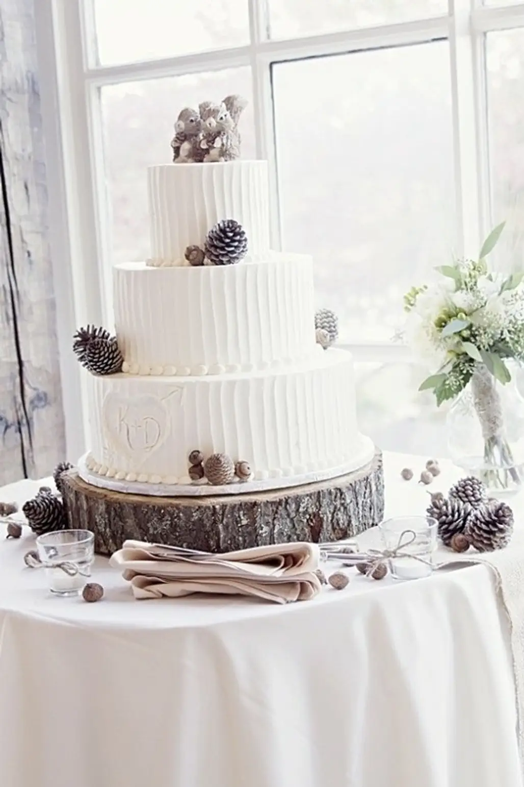 Pine Cone Rustic Wedding Cake