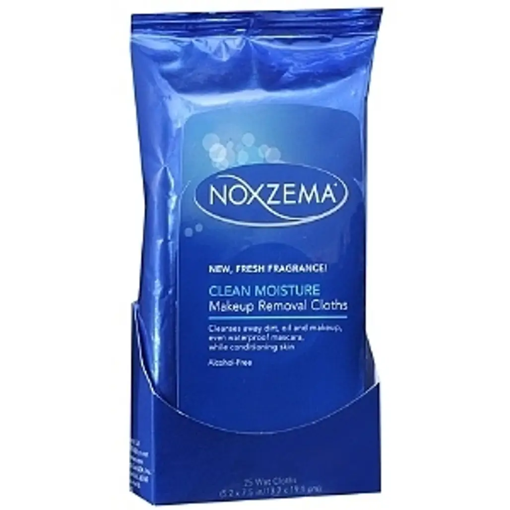 Noxzema Clean Moisture Makeup Removing Cloths