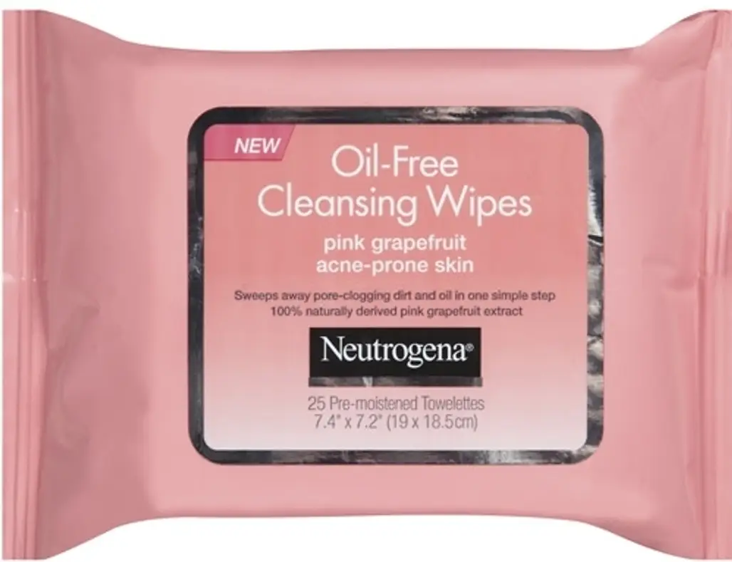 Neutrogena Oil-Free Cleansing Wipes