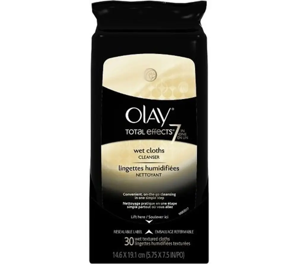 Olay Total Effects 7-in-1 anti-Aging Cleanser