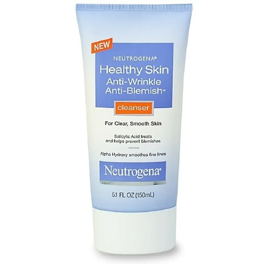 Neutrogena Healthy Skin anti-Wrinkle anti-Blemish Cleanser