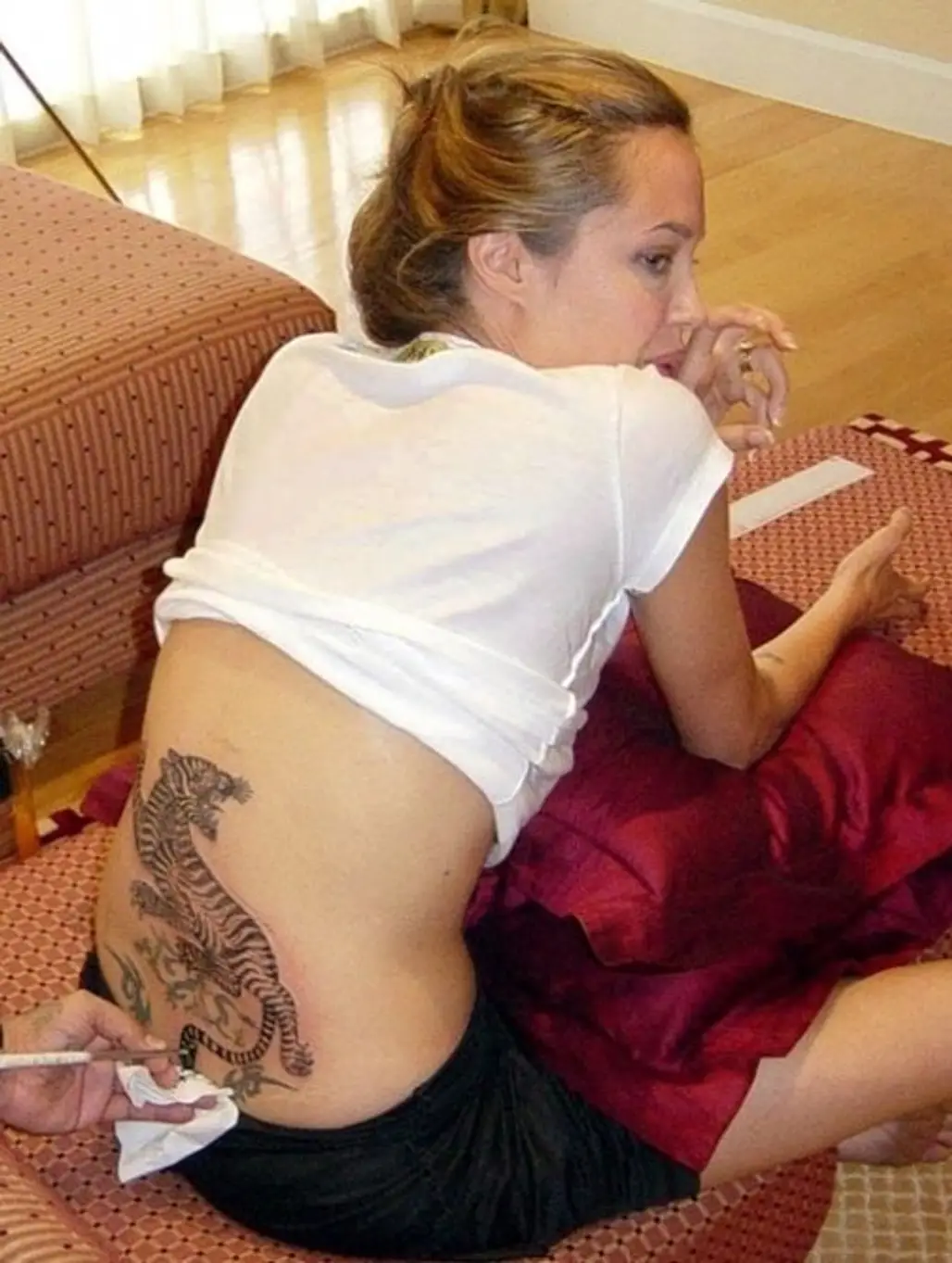 Angelina Jolie’s Tiger Tattoo