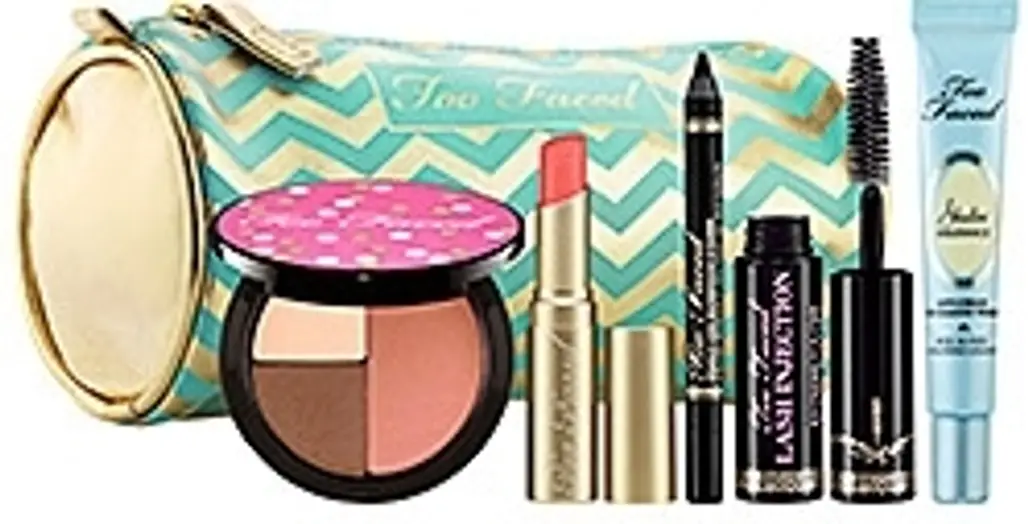 Too Faced All I Want for Christmas