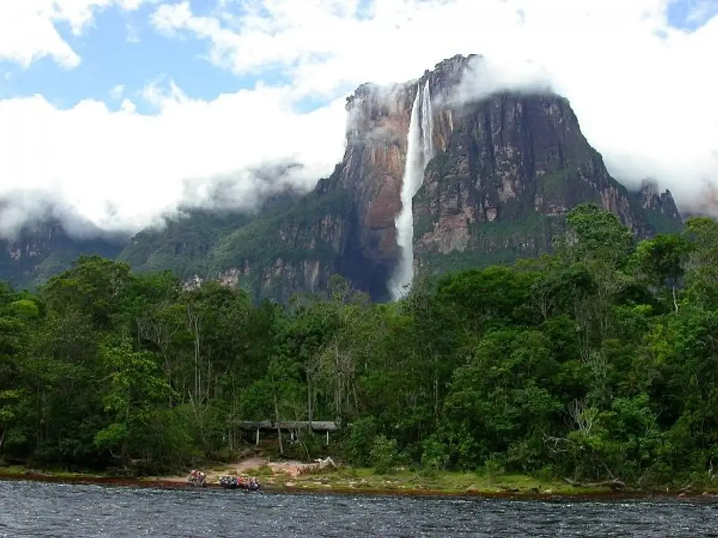 Highest Waterfall – Angel Falls, Venezuela – 3,212ft (979m)