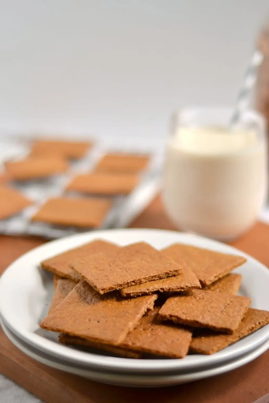 Gluten-free Crackers and Nut Butter