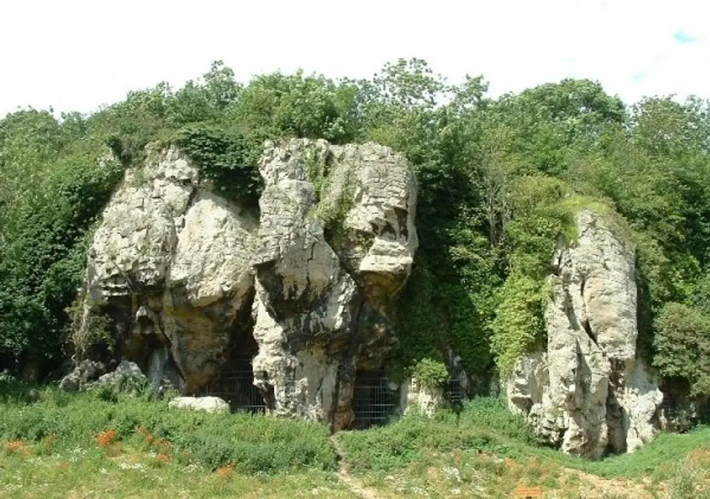 Creswell Crags/Church Hole and Robin Hood's Cave