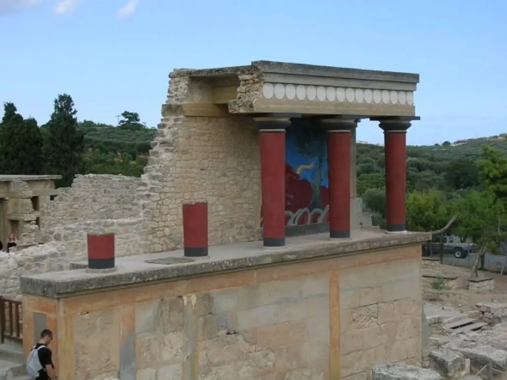 The Minoan Palace