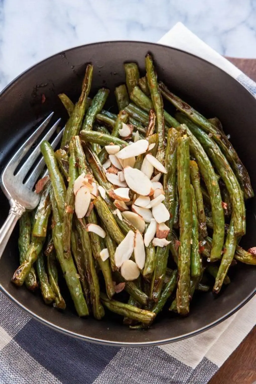 Roasted Green Beans with Harissa