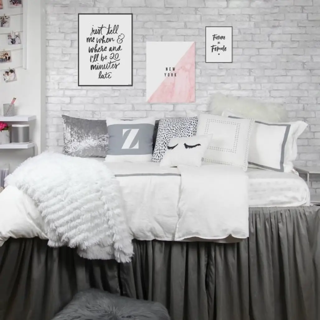 bed frame, duvet cover, furniture, bed sheet, bed,
