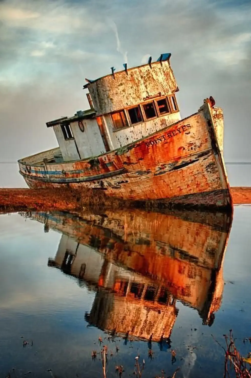Point Reyes Shipwrecks,vehicle,ship,reflection,sea,