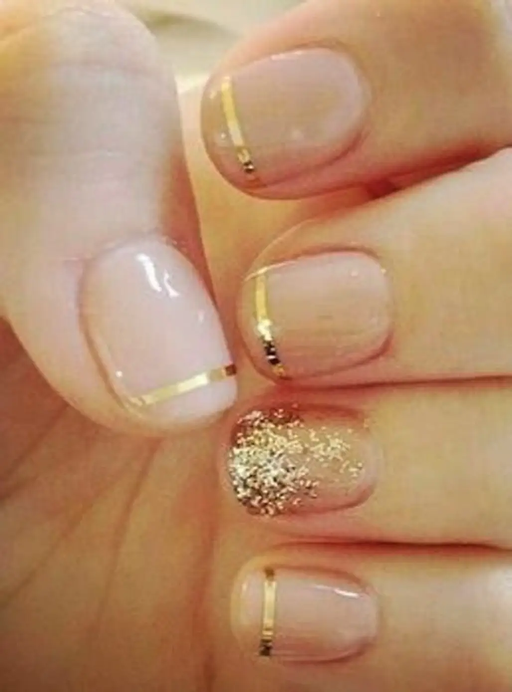 6 Classy Short Nail Designs You Have to Try