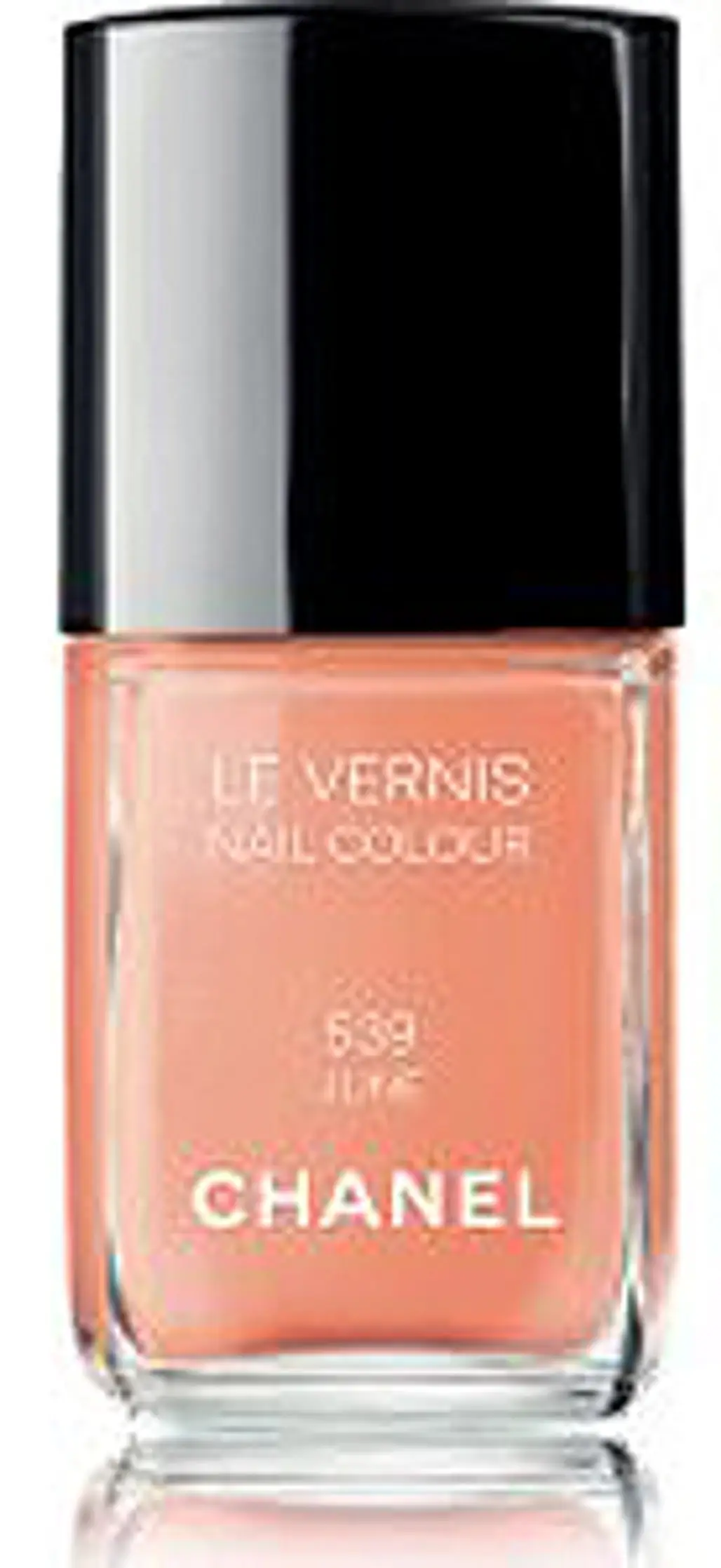 Chanel Le Vernis Nail Colour in June