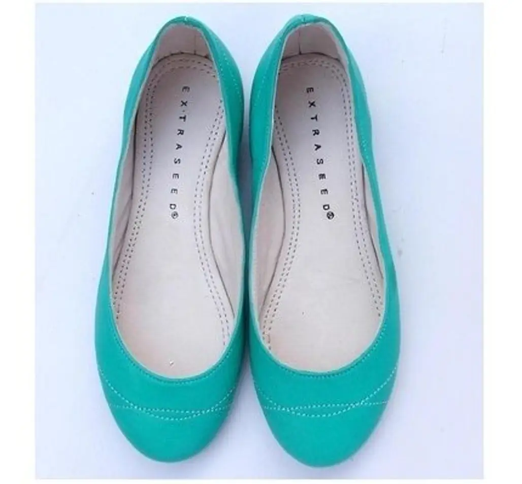 footwear,shoe,turquoise,blue,electric blue,