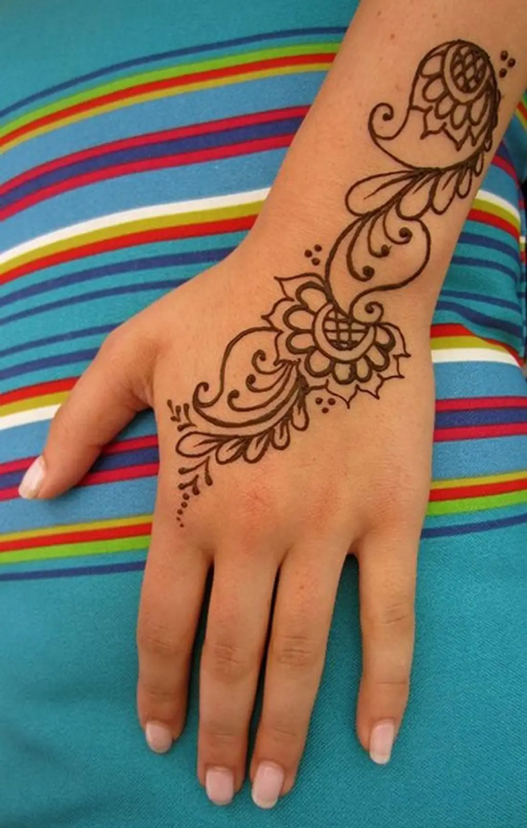 mehndi,henna,pattern,design,finger,