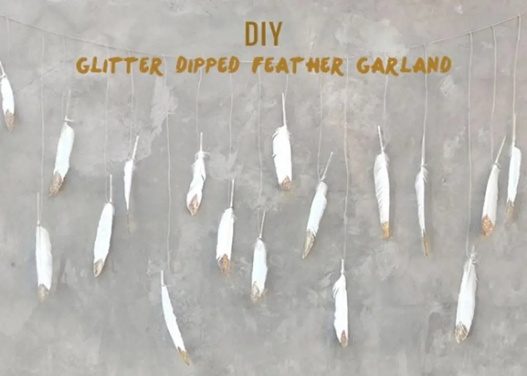 Glitter Dipped Feather Garland