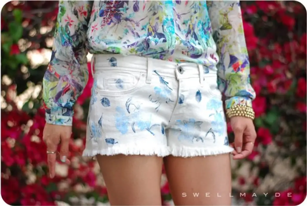 Floral Print Denim Shorts Are Perfect for Summer