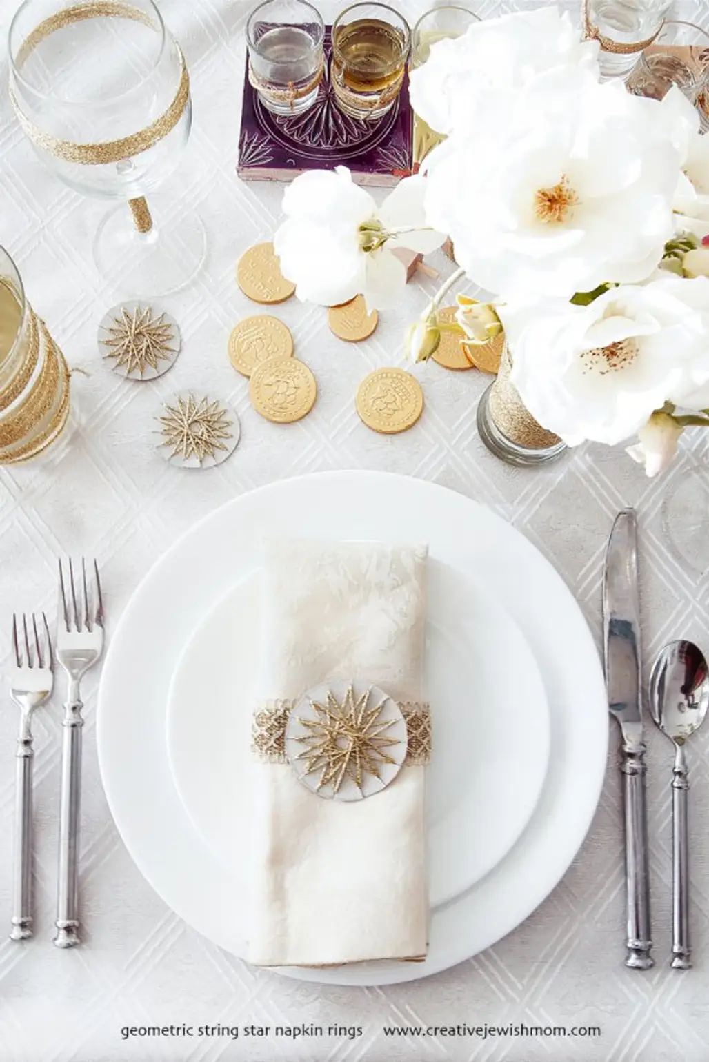 tablecloth, meal, centrepiece, lighting, food,
