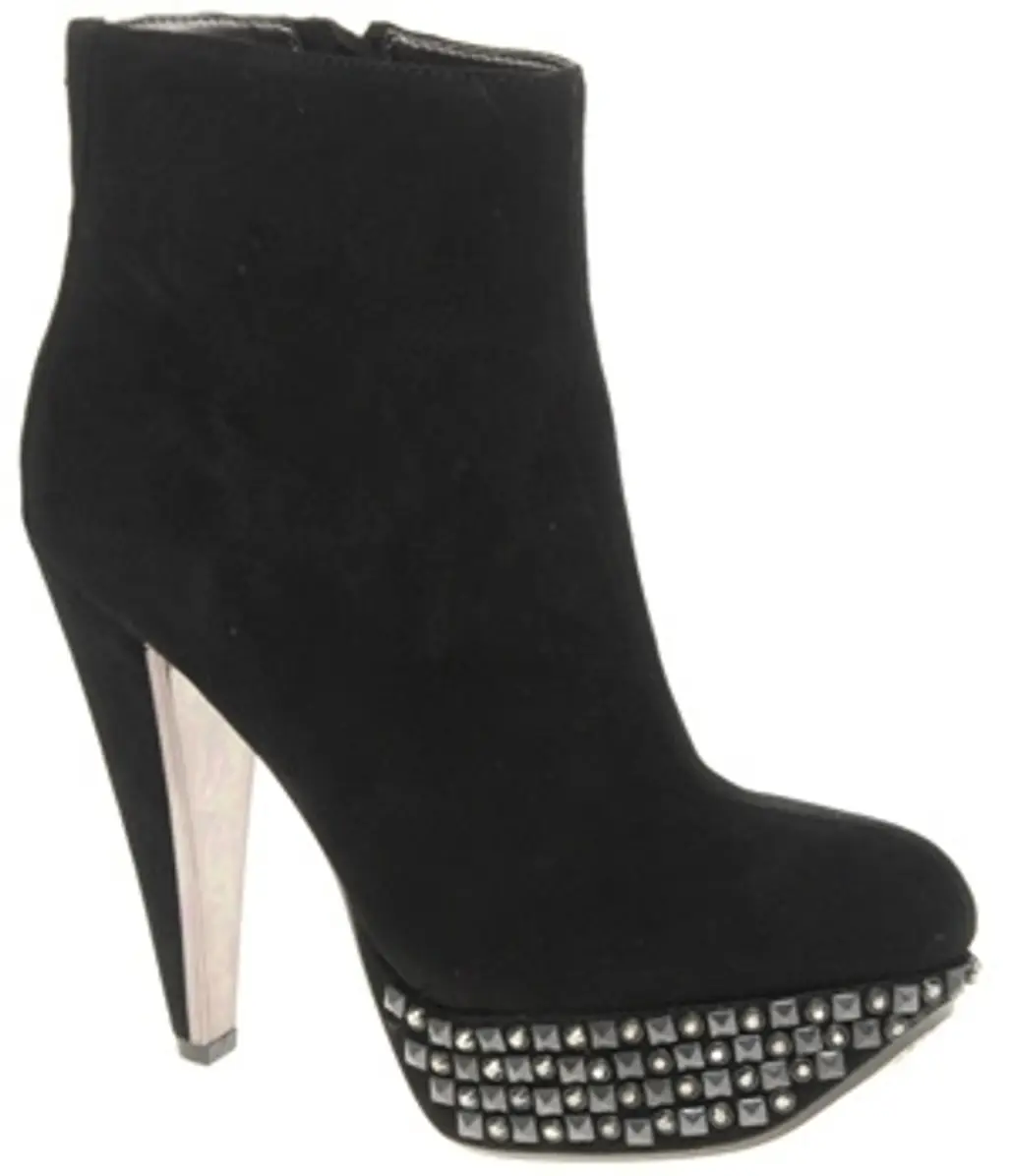 8 Hottest Studded Boots ...