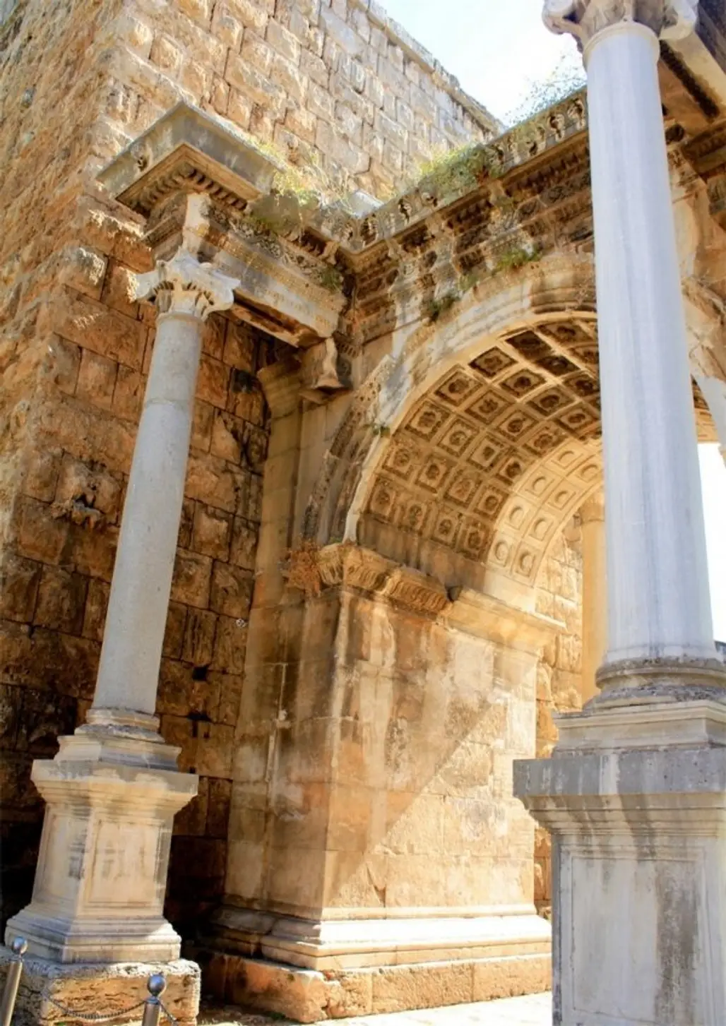 Hadrian's Gate, Antalya