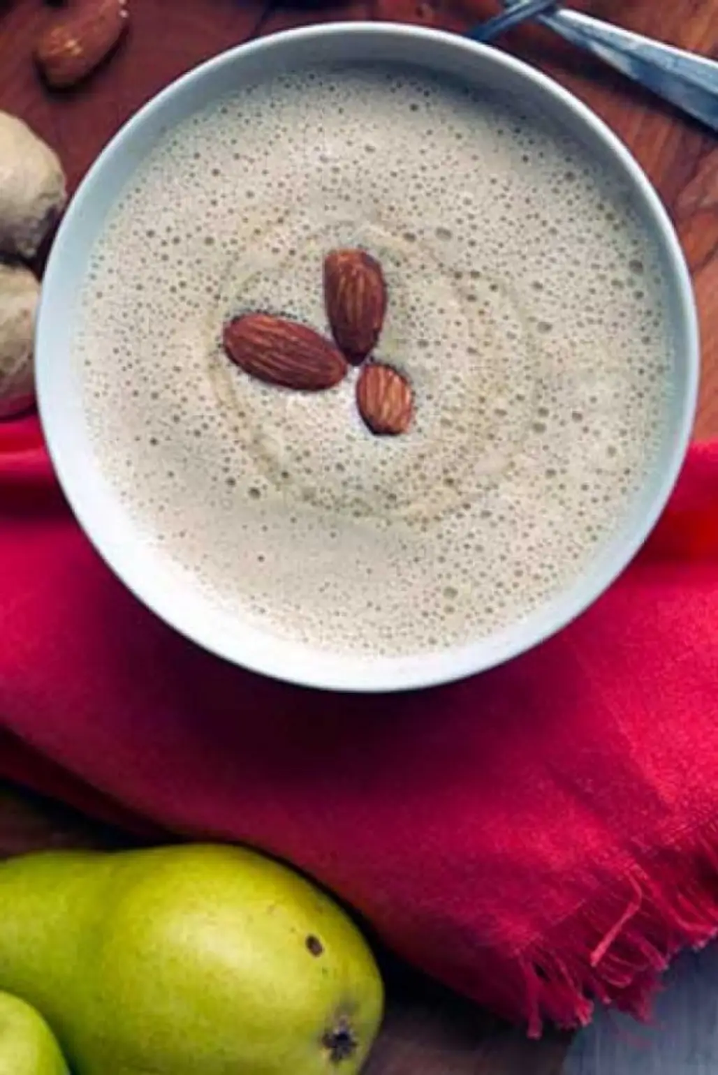 Warm Ginger Pear Smoothie