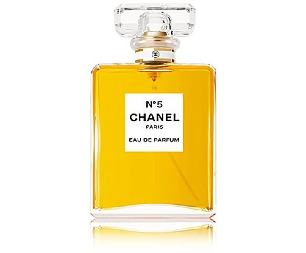 Chanel, perfume, cosmetics, distilled beverage, liqueur,