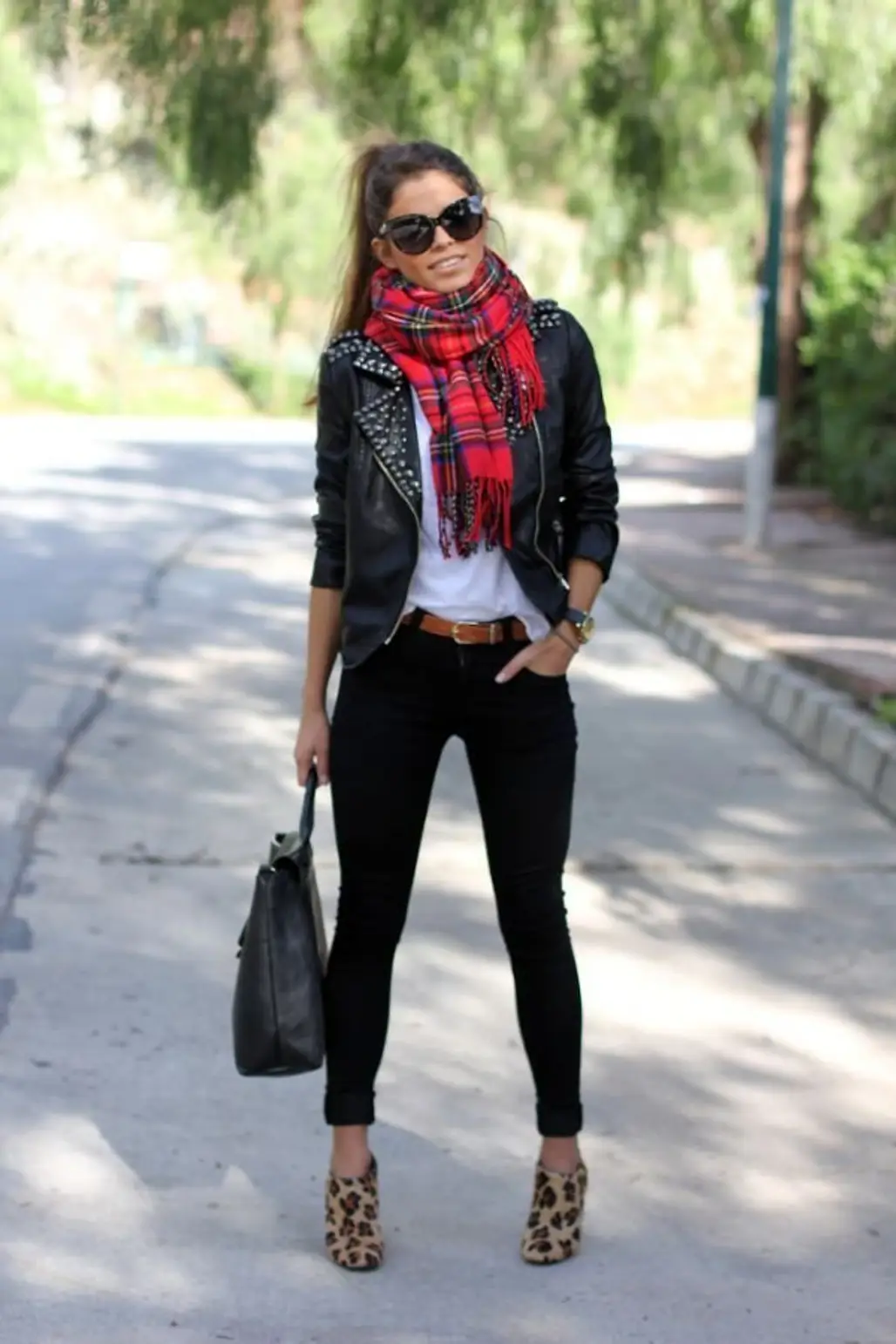 Plaid Scarf with Leopard Shoes