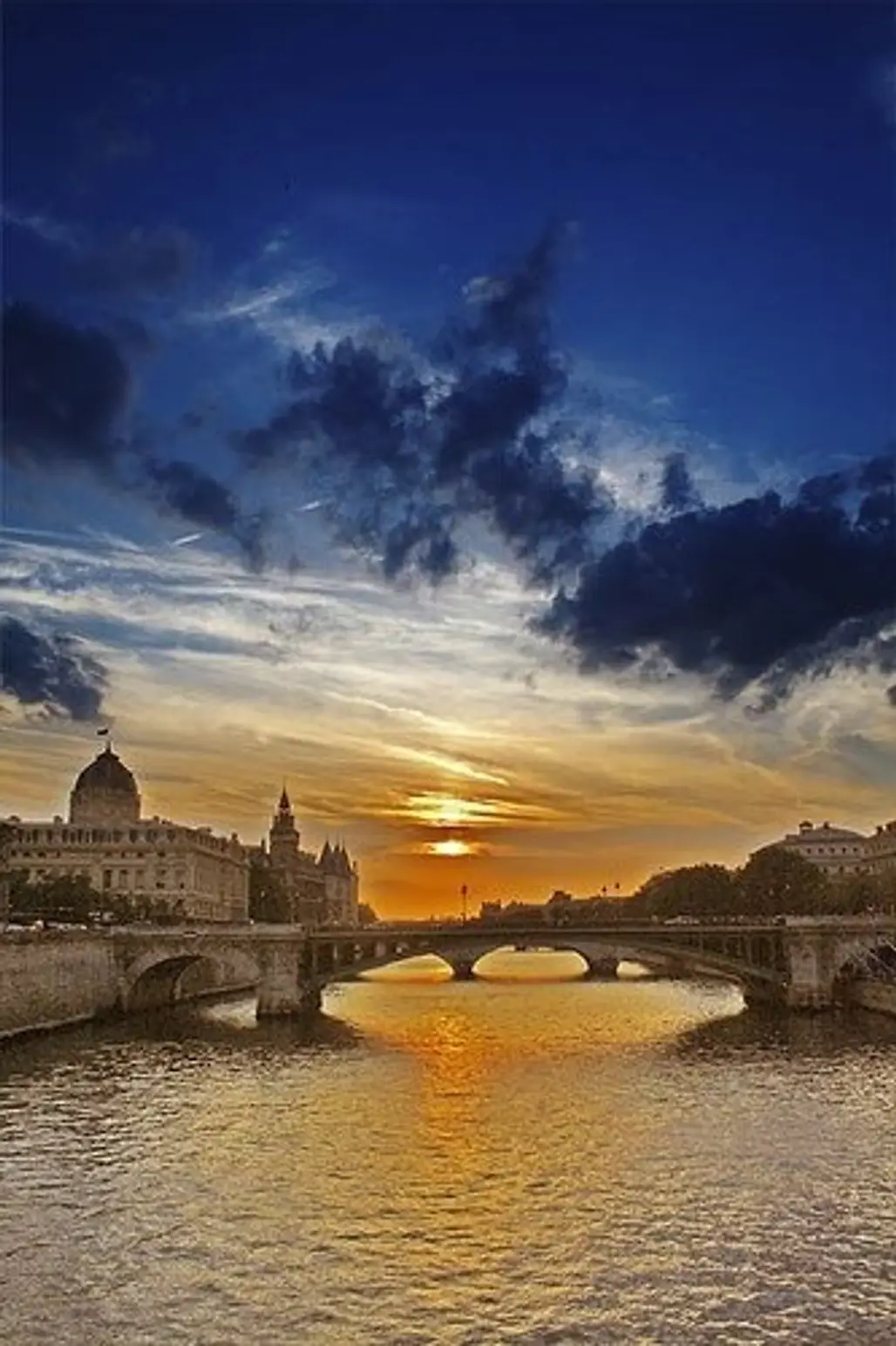 Seine,sky,reflection,cloud,horizon,