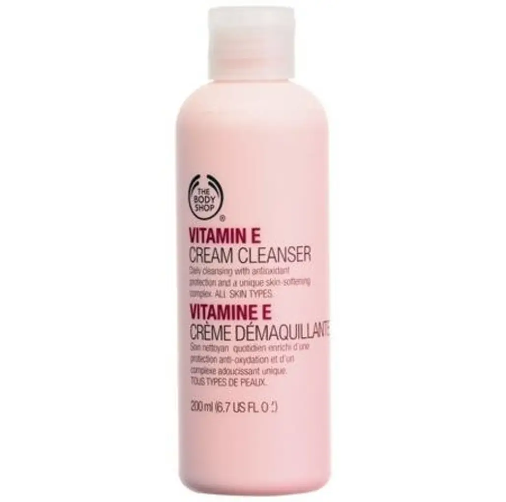 The Body Shop Vitamin E Cream Cleanser