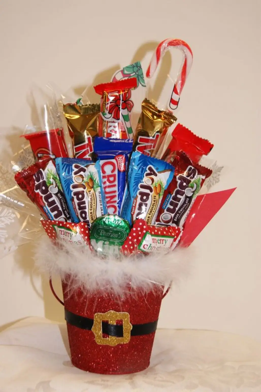 gift, gift basket, product, christmas ornament, mishloach manot,