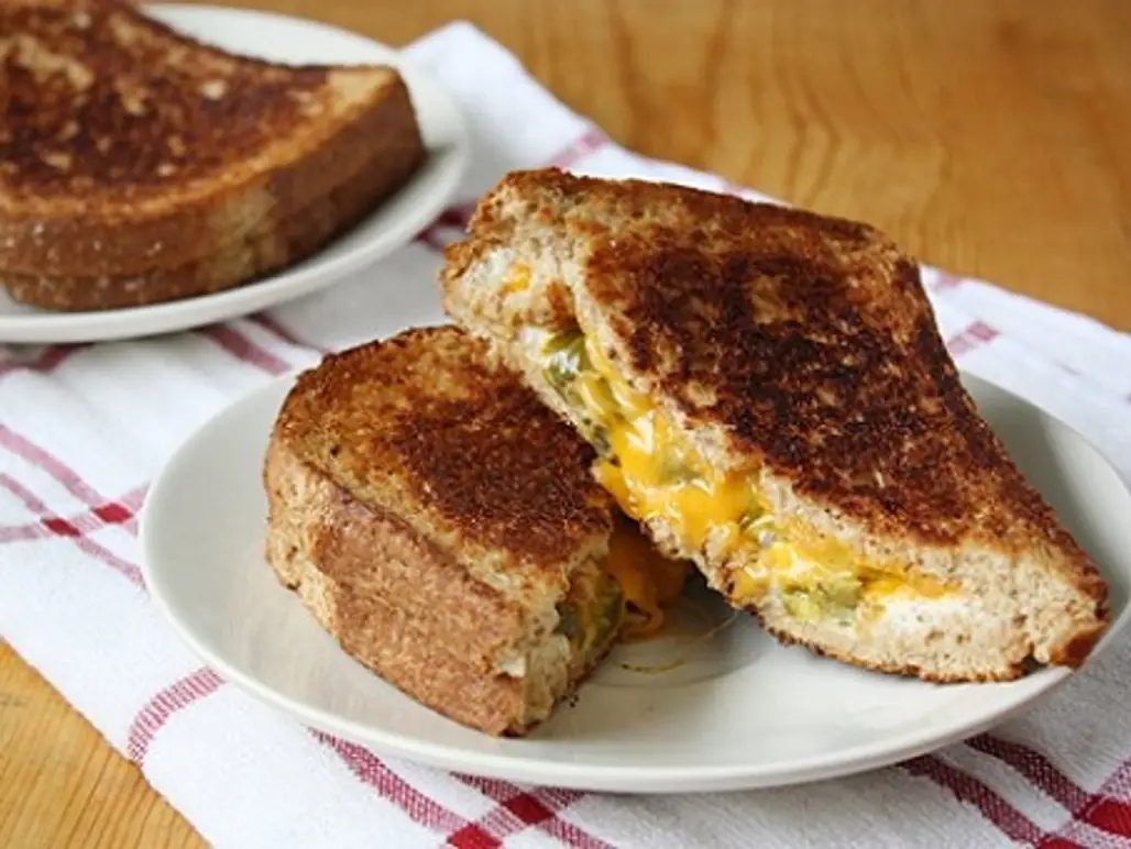 Jalapeno Popper Grilled Cheese Recipe...
