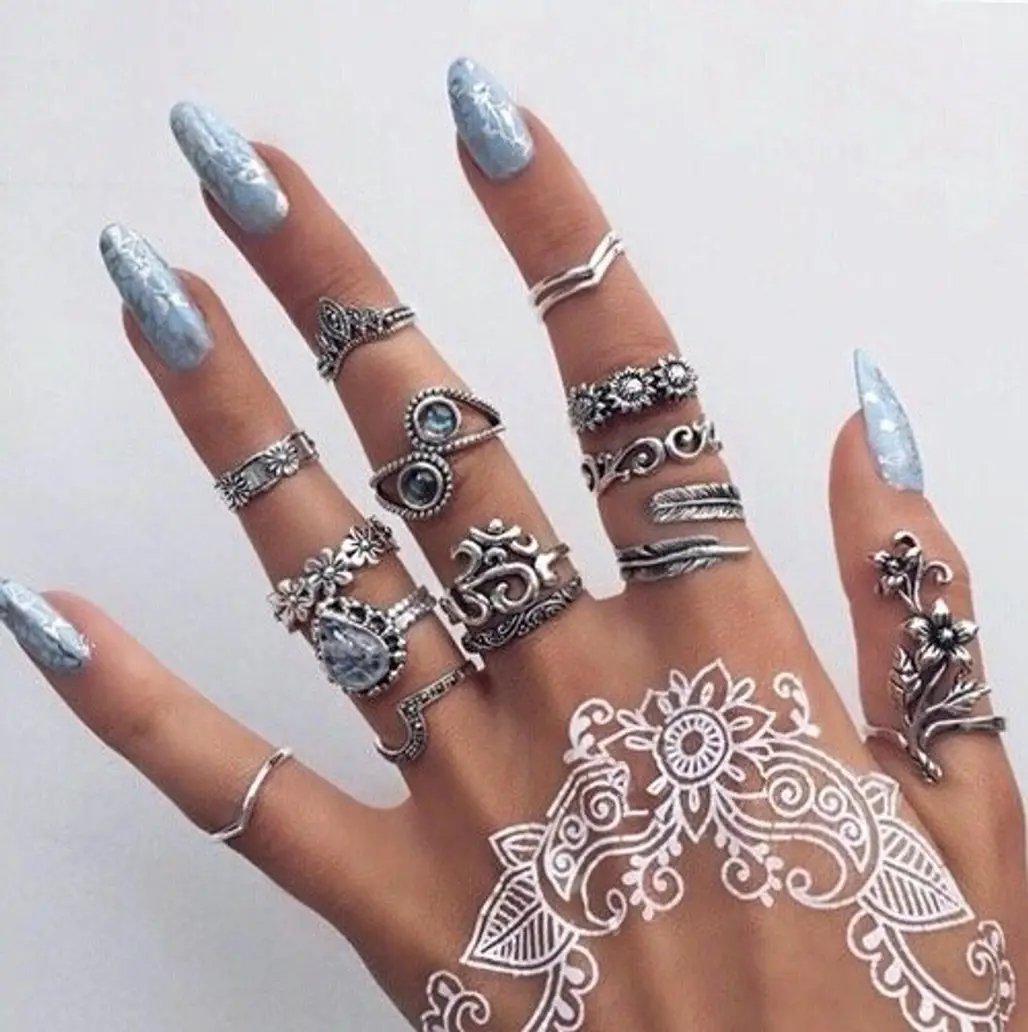 Make the Most of Henna Tattoos for a Cool Temporary Look