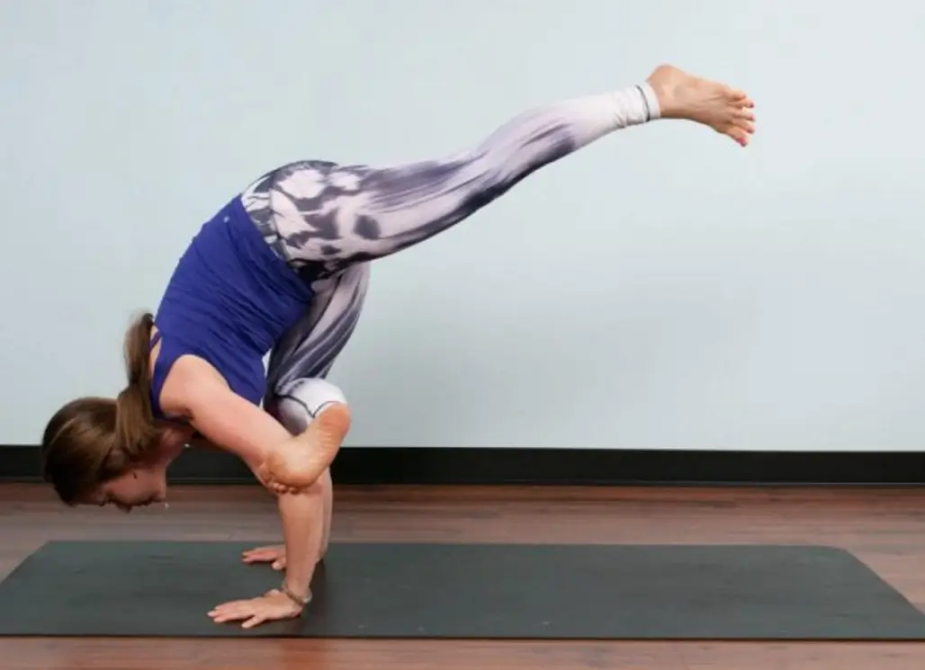 Flying High: Intro to Acroyoga, duo yoga poses - zilvitismazeikiai.lt