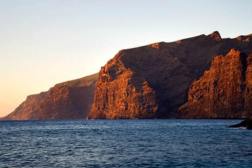 Acantilados de Los Gigantes,cliff,geographical feature,landform,coast,