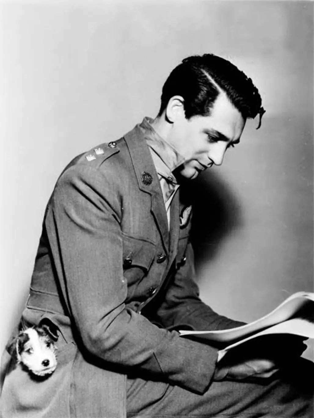 Cary Grant and a Pocket Dog