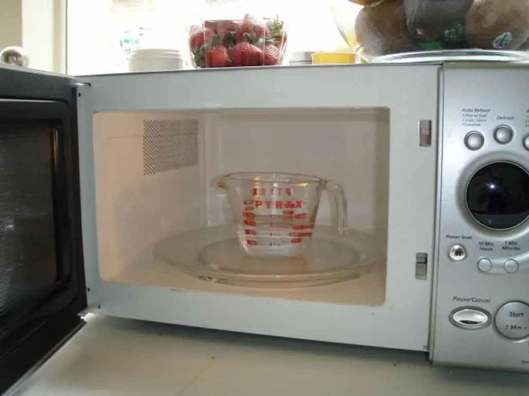 microwave oven,kitchen appliance,product,home appliance,SPYRifax,