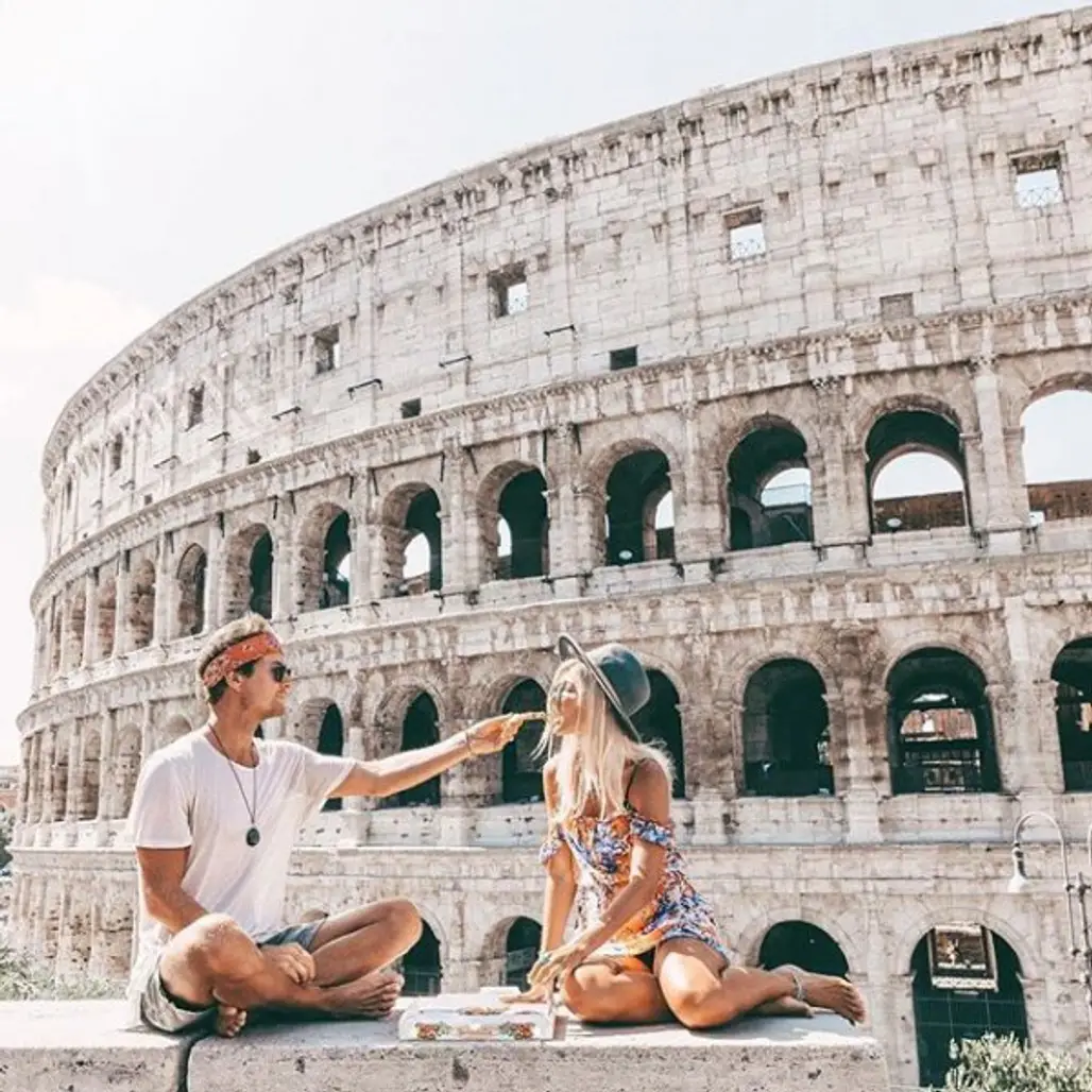 Colosseum, landmark, palace, watercraft rowing, facade,