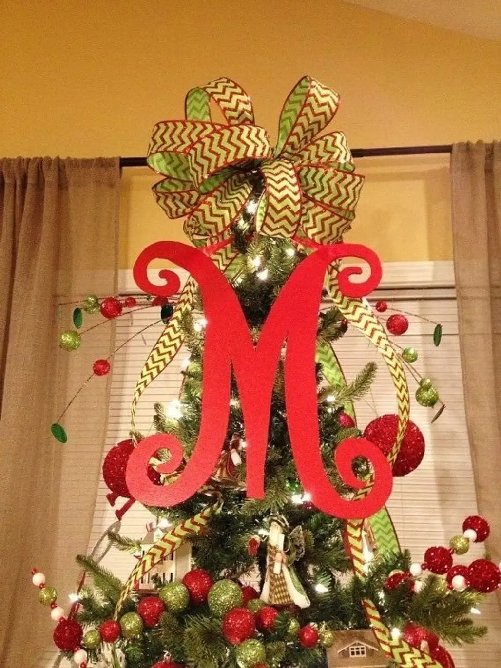 christmas,christmas decoration,christmas tree,floristry,holiday,