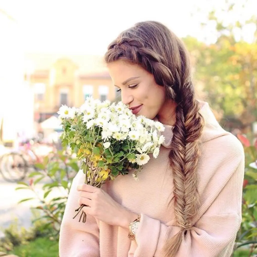 clothing, hair, woman, hairstyle, flower,