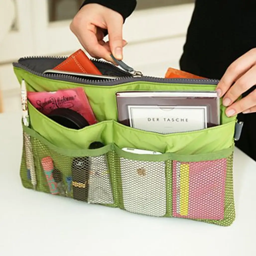 handbag,bag,product,coin purse,brand,