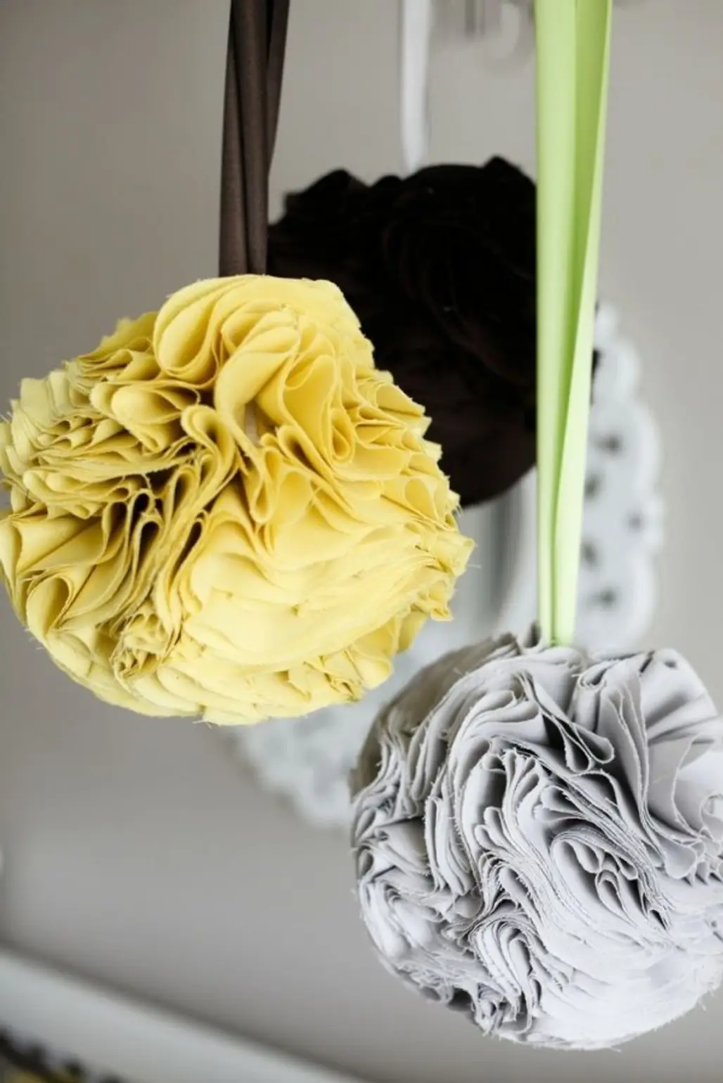 yellow,white,flower,flower arranging,flower bouquet,