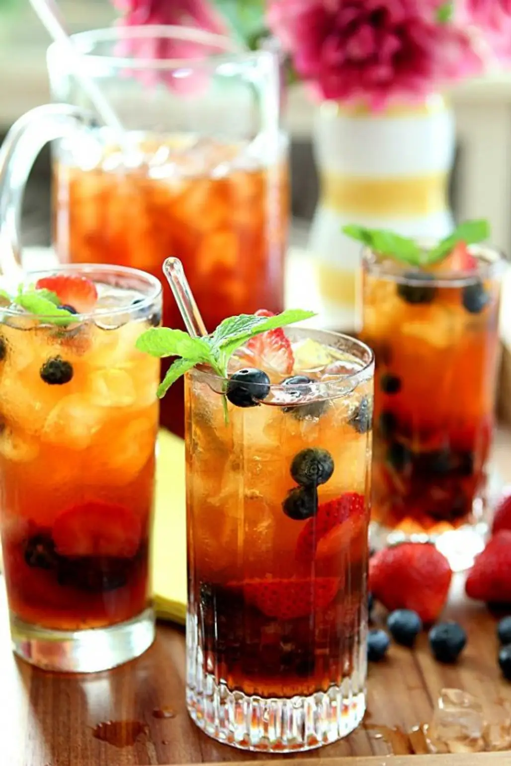 Very Berry Iced Tea with Honey Mint Syrup